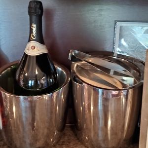 Stainless steel ice bucket and wine chiller
